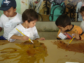 Dia do Brincar UMAPAZ 2010 050.jpg Dia do Brincar UMAPAZ 2010 050.jpg