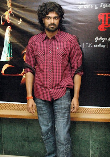 CLICK THE ABOVE ARROW TO  ZOOM THE IMAGE