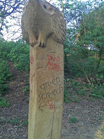 [graffiti_1[3].jpg]