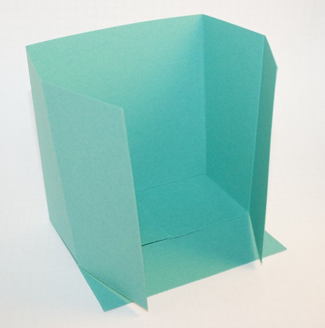 [box1[3].jpg]
