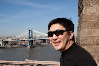 Min and Manhattan Bridge