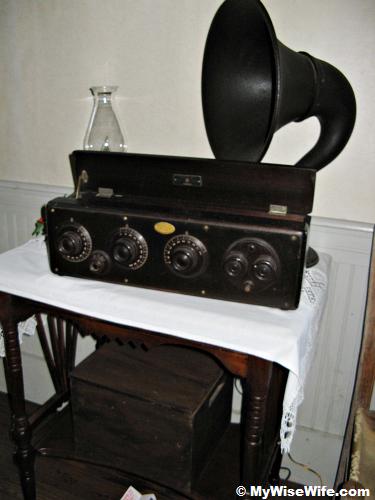 Vintage radio