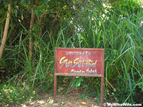 Sunset Point welcomes You!