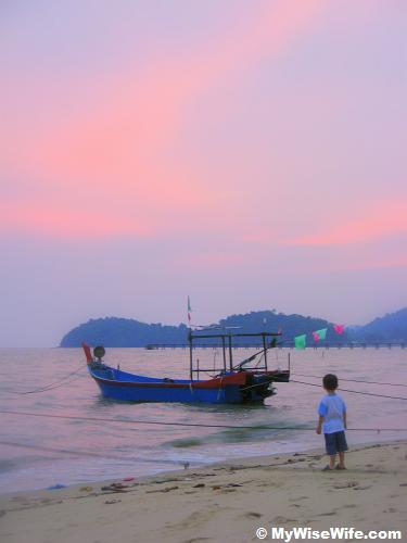 A beautiful skyline - even the young is enjoying! A beautiful skyline - even the young is enjoying!