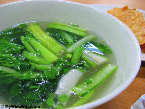 A bowl of Yong Tau Fu