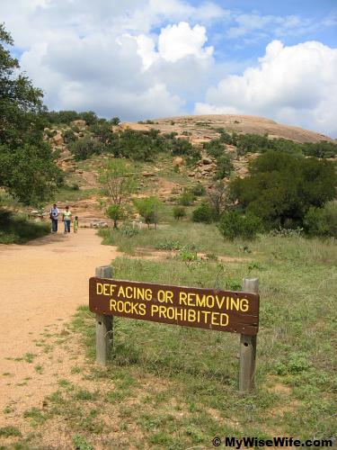 Enchanted Rock - as I turned to bid goodbye Enchanted Rock - as I turned to bid goodbye