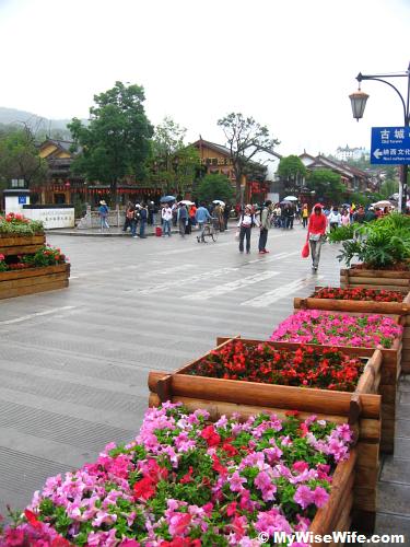 The street outside our hotel, Grand Lijiang