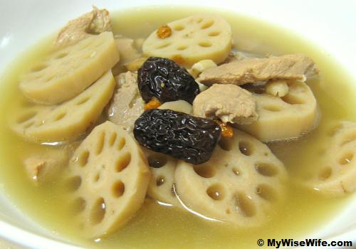 Lotus root soup with black dates, wolfberries and peanuts