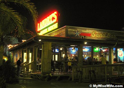 Landry's at Kemah - Indoor seating