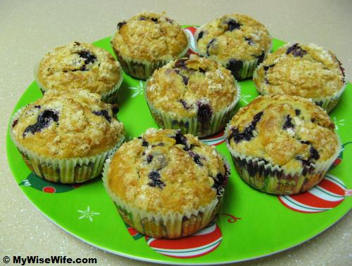 Banana blueberry muffins for Christmas! Banana blueberry muffins for Christmas!