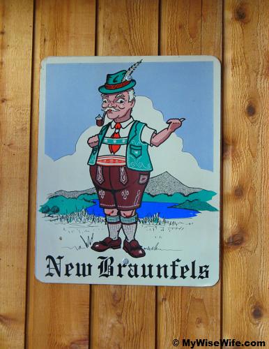 Wurstfest - this way... Wurstfest - this way...