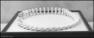 Gif Animado de um Domino