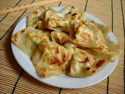 Lobster & Cream Cheese Wontons