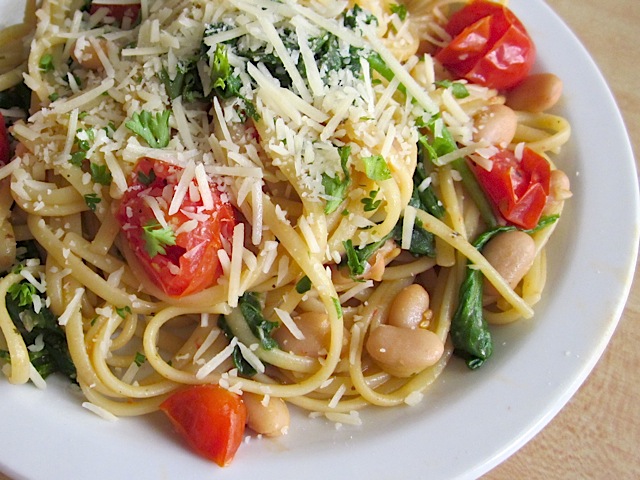 Tuscan White Bean Pasta