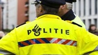Man rijdt in op politieagent te Maastricht