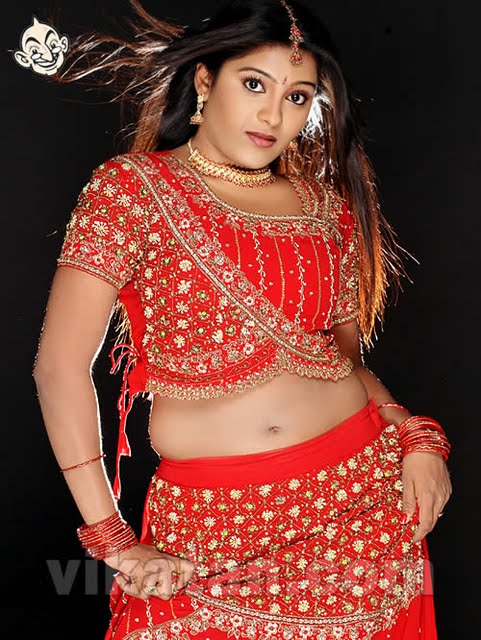 South Indian HQ glamour wallpapers@MirchiWoods.com