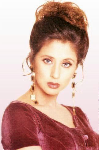 Bollywood glamour actress urmila stills