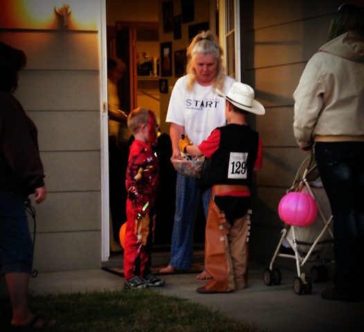 [Halloween 2010_0009_edited-1[3].jpg]
