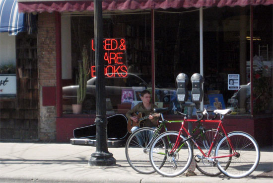 [streetmusicians4.jpg]