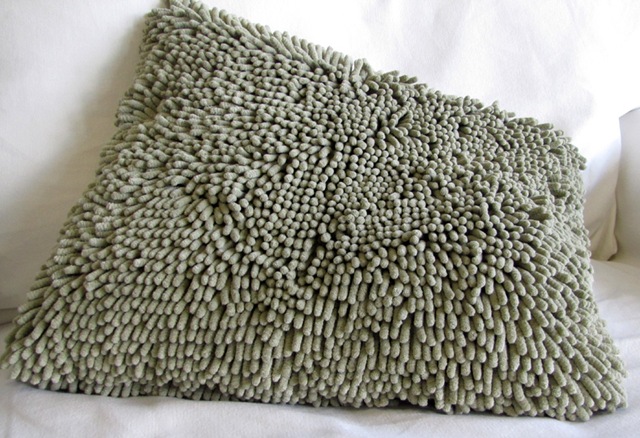 [bathmat pillow3[4].jpg]