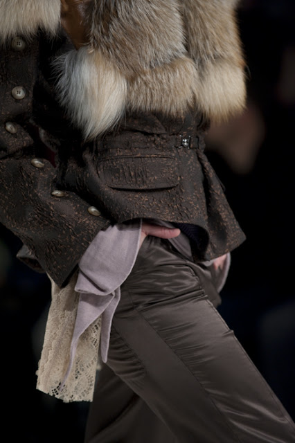 Tetyana ZEMSKOVA / Olena VOROZHBIT, UFW, autumn-winter 2010-11 Photographer Serge Chernikov