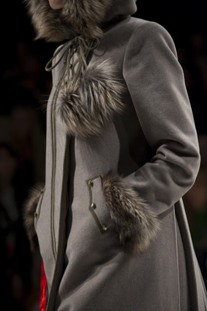 Lyudmila Sivceva-Klymuk, UFW, fall/winter 2010-11 Photographer Serge Chernikov