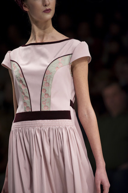 Lyudmila Sivceva-Klymuk, UFW, fall/winter 2010-11 Photographer Serge Chernikov
