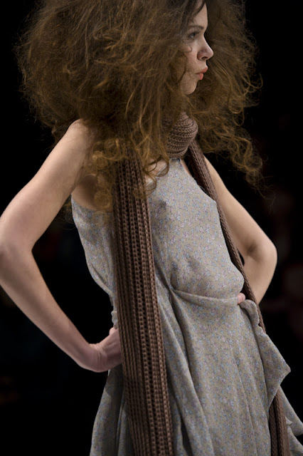 Elena BURENINA, UFW, fall/winter 2010-11 Photographer Serge Chernikov