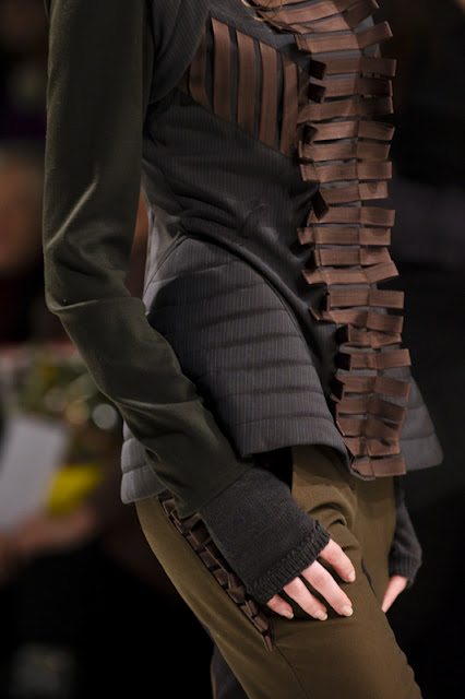 Eduard NASYROV for TM «STOLICHNY», UFW, fall/winter 2010-11 Photographer Serge Chernikov