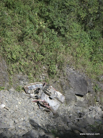 充满陷阱的死亡之路 路人@行者