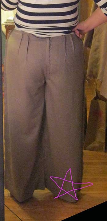 [091_3688_m2_recenterlegs_backafter[5].jpg]