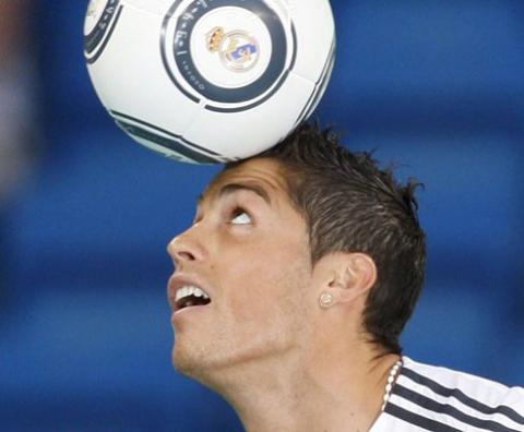 Cristiano Ronaldo cumpre o seu ’sueño de niño’ Cristiano Ronaldo cumpre o seu ’sueño de niño’