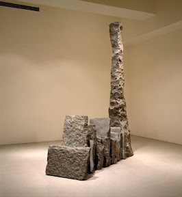 Milestone live stone carving - Hayashi Takeshi Milestone live stone carving - Hayashi Takeshi