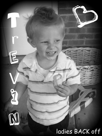[trevin... ladies back off[3].jpg]