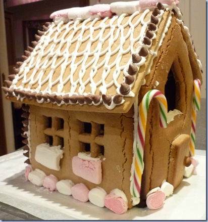 gingerbread house4