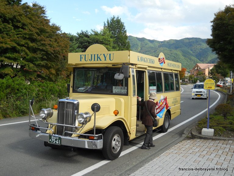 Retrobus de Kawaguchiko Retrobus de Kawaguchiko