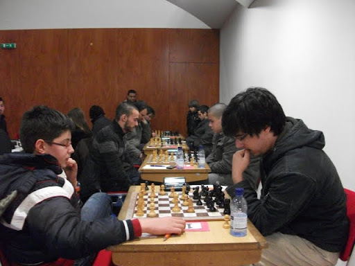 David Martins - Francisco Castro; atrás, Ricardo Margarido - Luís Silva