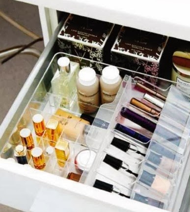 [dressingroomstyleathome2[3].jpg]