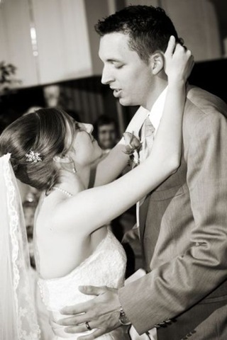 [small wedding[3].jpg]