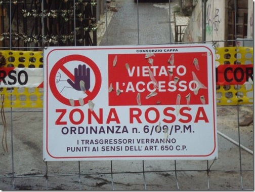 zona rossa - l'aquila zona rossa - l'aquila