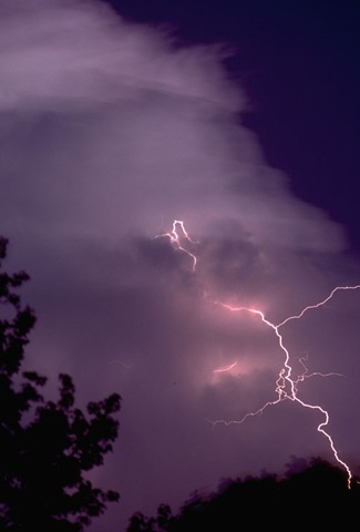 [cloud_1002.jpg]