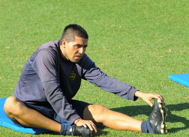 [Riquelme lesionado[2].jpg]