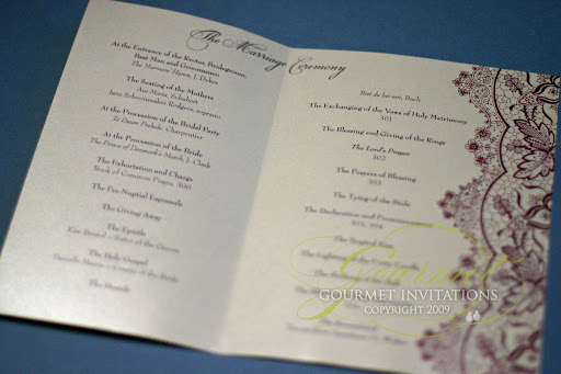 with lace in the reveal of the program Raspberry colored wedding agendas 