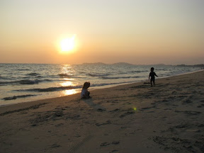Mae Phim beach at sunset