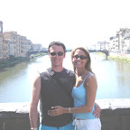 Saluti da Giuseppe e Domenica Berrafato di Toronto, Canada.  Viaggi di nozze in Firenze.JPG