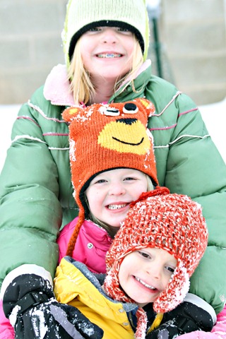Kids in Snow 1 Kids in Snow 1