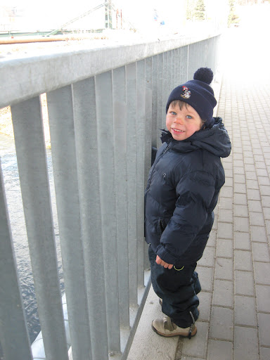 http://lh4.ggpht.com/_QOcfkF2Z8iw/S5SkU-okLBI/AAAAAAAAANI/ZSwTEHRy_vg/s512/IMG_3400.jpg