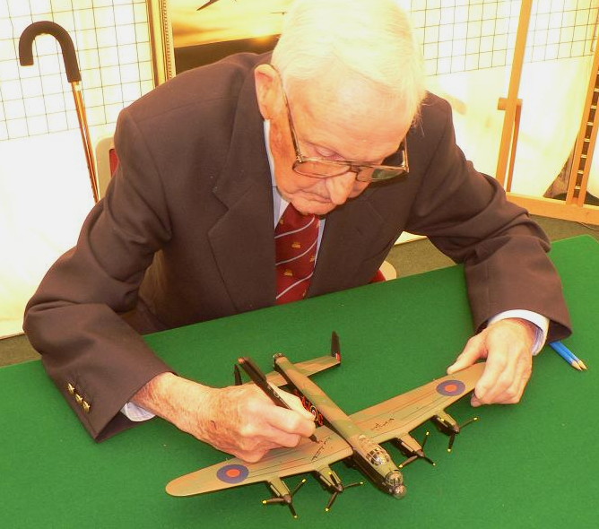[dambusters_veterans4.jpg]