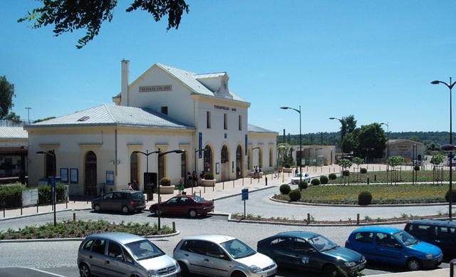 [gare de Fontainebleau (1024x768)[2].jpg]