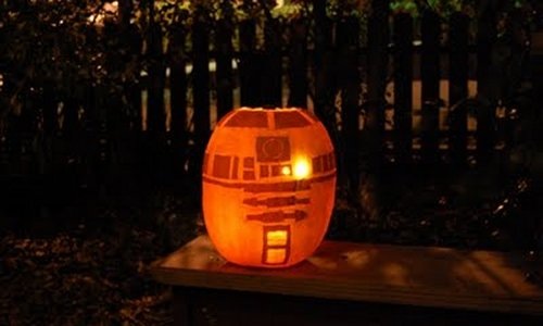 r2d2-pumpkin-whole